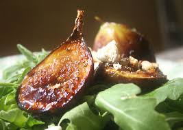 Fresh Grilled Figs with Mascarpone, Pistachios and Honey