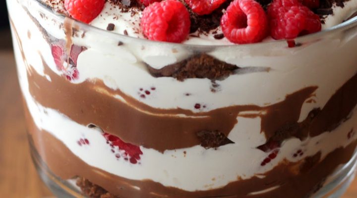 Dee’s Chocolate Espresso Kahlua Trifle with Raspberries