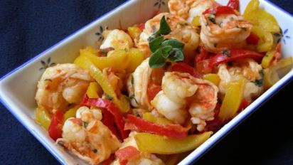 Pepper Shrimp in Peanut Sauce